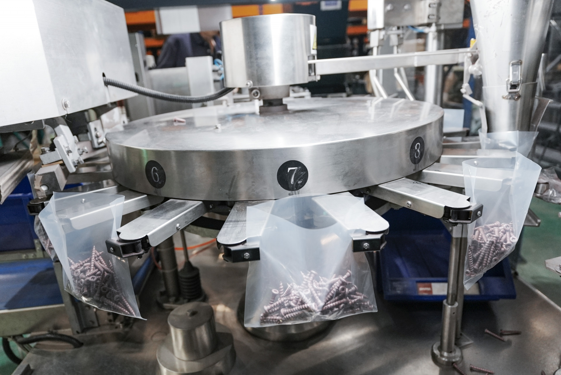 The Current Status and Development of Automated Screw Packaging